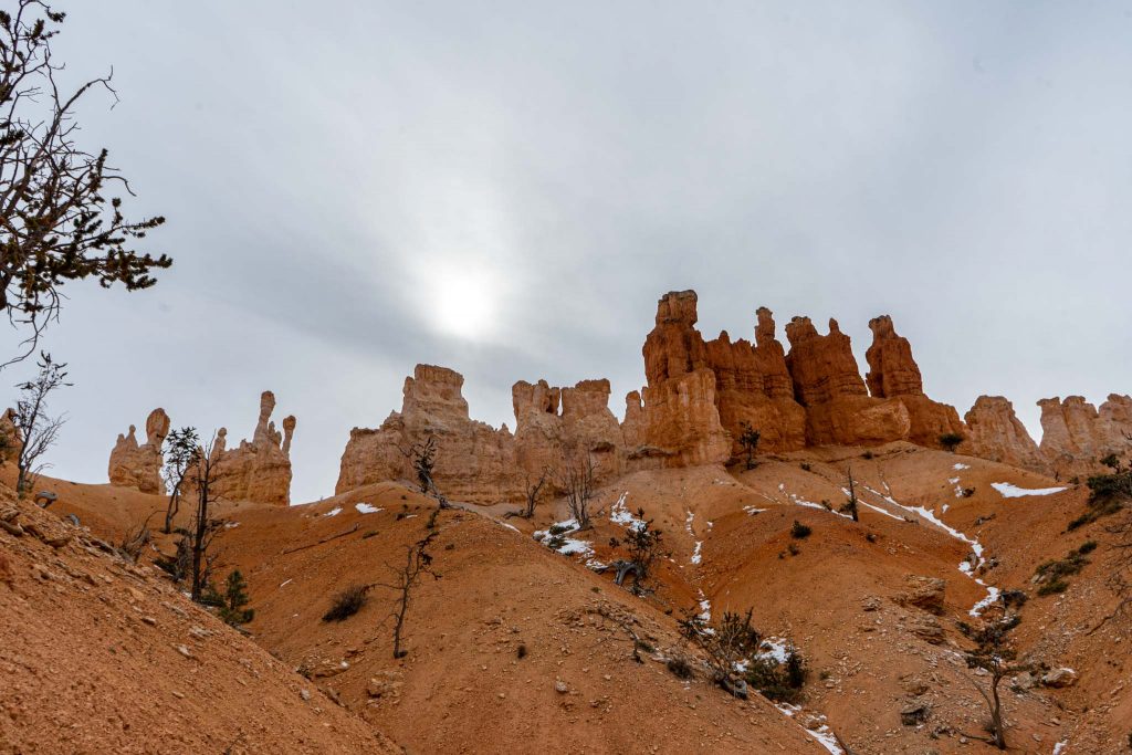 Views Along Peekaboo Loop Trail