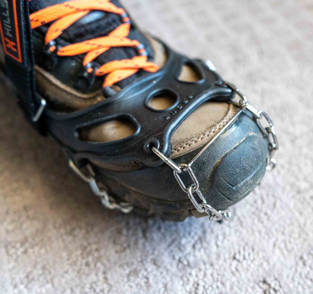 Toe bar for added strength