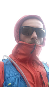 Using the hood during blasting winds